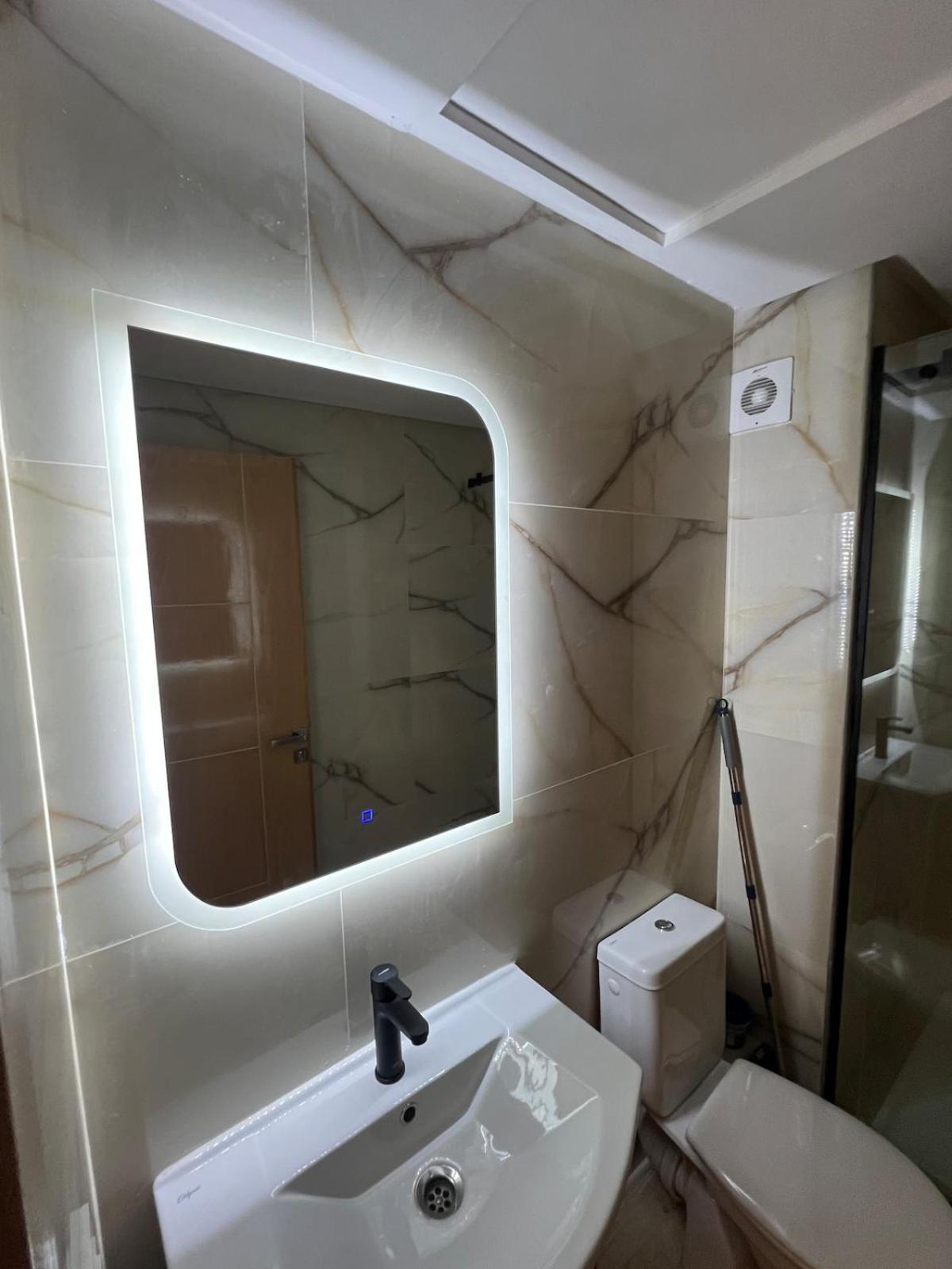 Elegant And Comfortable In Tangier, Luxury 3br, Ac, Bright Apartment Tanger