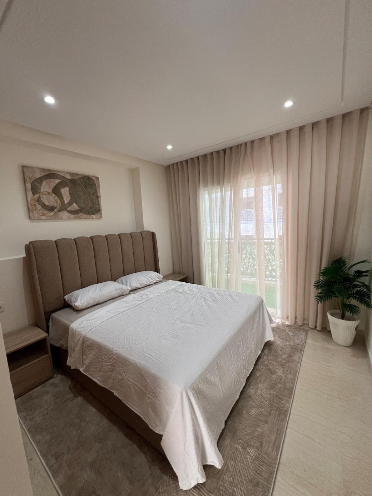 Elegant And Comfortable In Tangier, Luxury 3br, Ac, Bright
